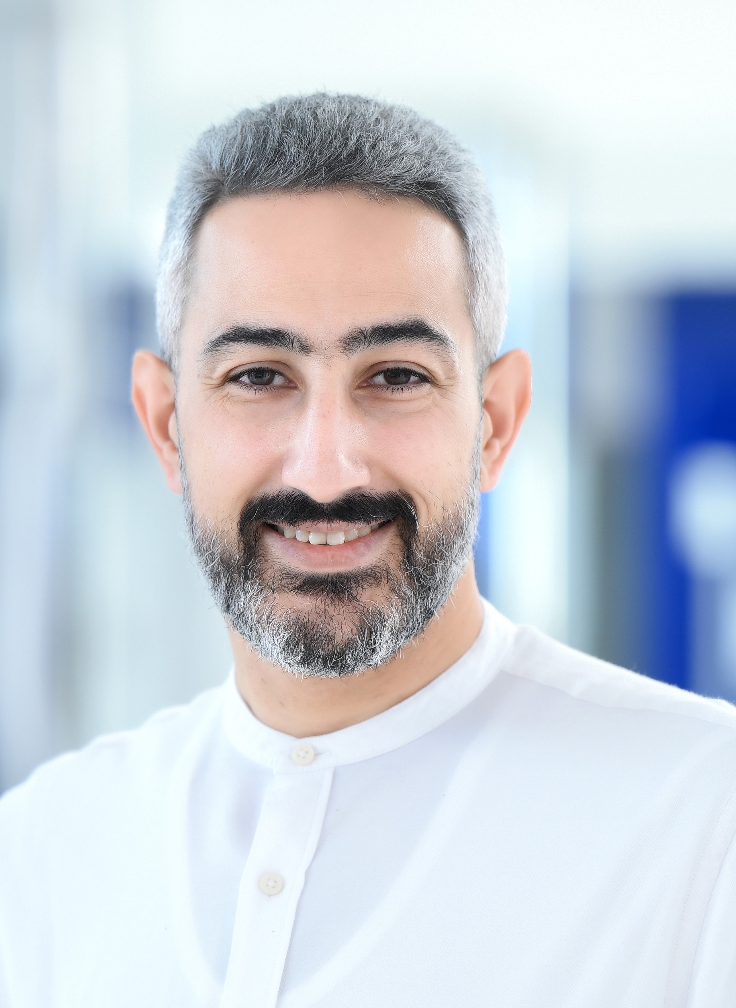 Dr. Moayad